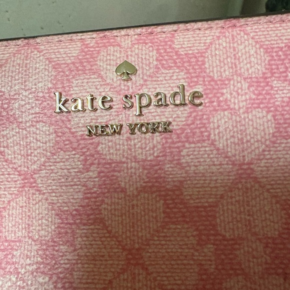 Kate Spade Flower Bifold Wallet - Picture 3 of 8
